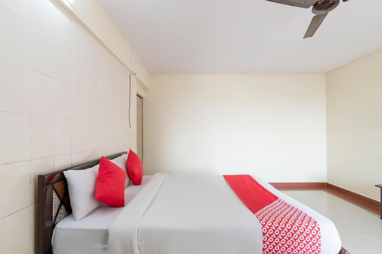 Oyo 49073 Whitefield Comforts Hotel Bangalore Eksteriør billede